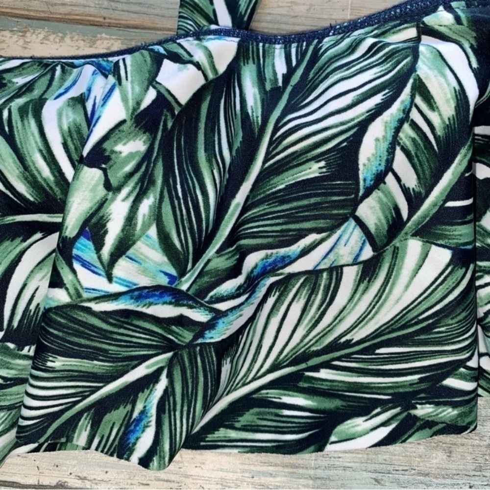 NWT A.N.A Palm Leaf Bikini Top Ruffle Strap Tropical Swim Women’s Small - Picture 5 of 5